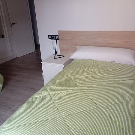 Piso La Fuente Lejlighed Onís Eksteriør billede